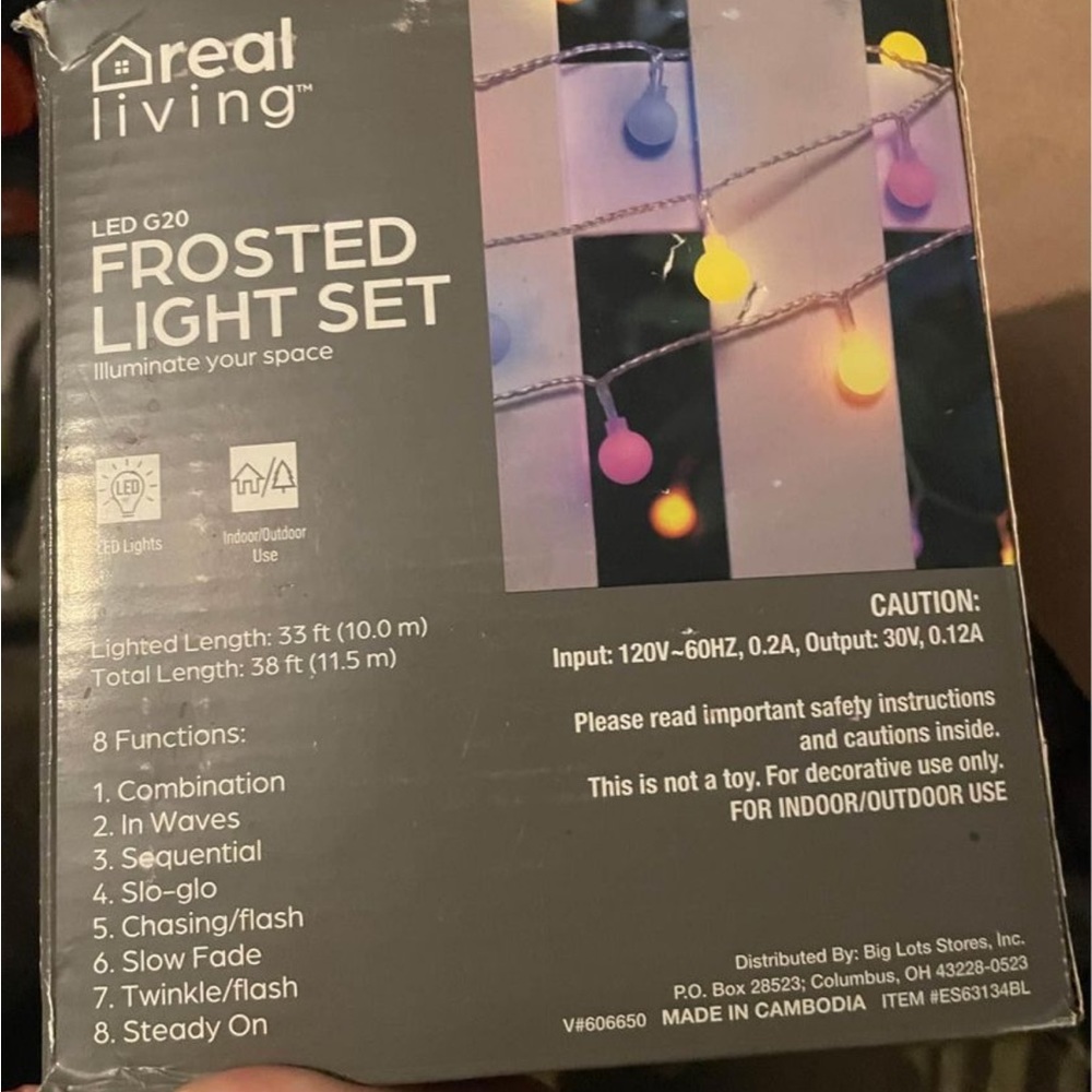 Outdoor lights - Picture 2 of 2